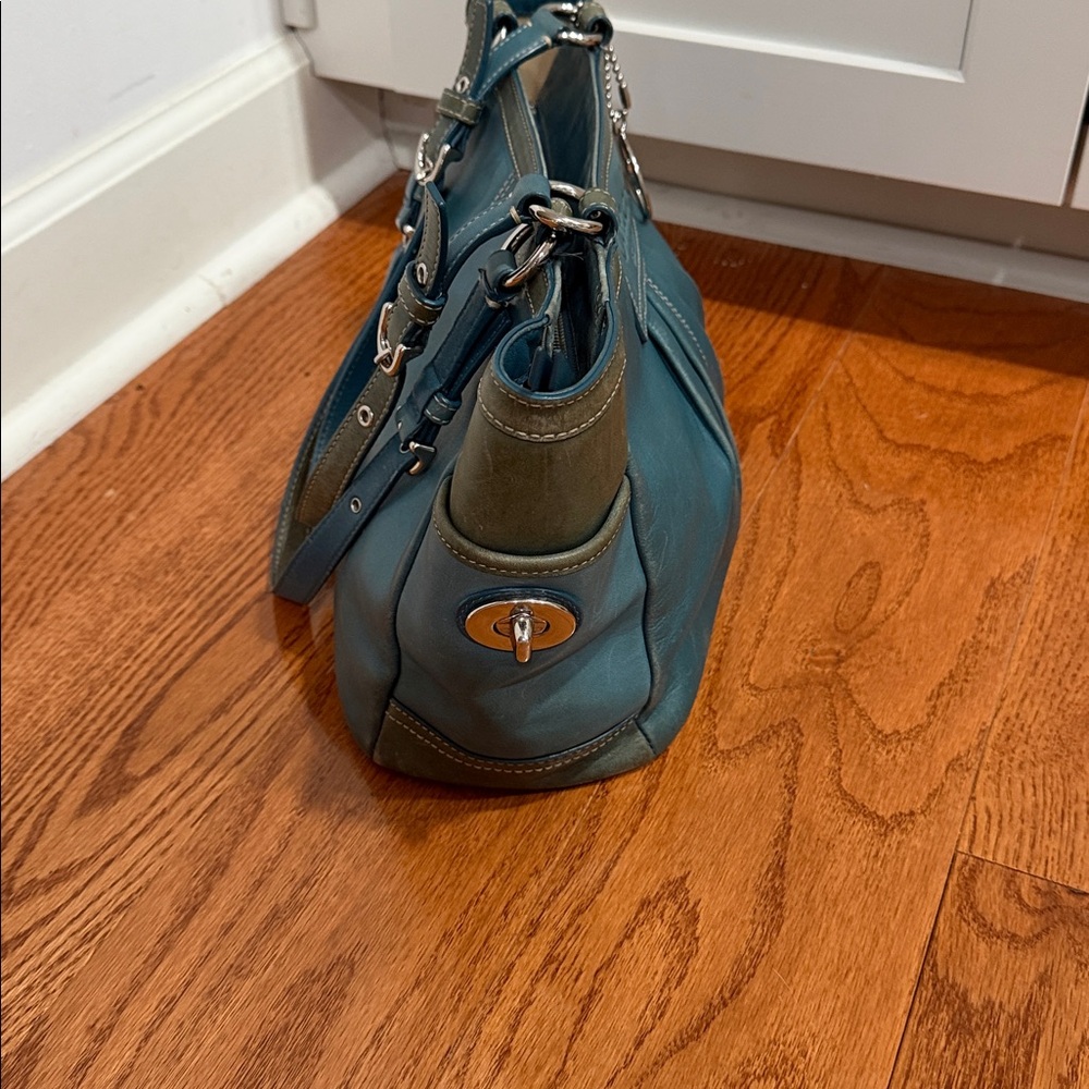 Vintage COACH leather handbag - Picture 3 of 13